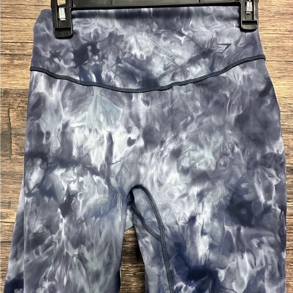 Gymshark Blue Gray Tie-Dye Leggings - Picture 7 of 9